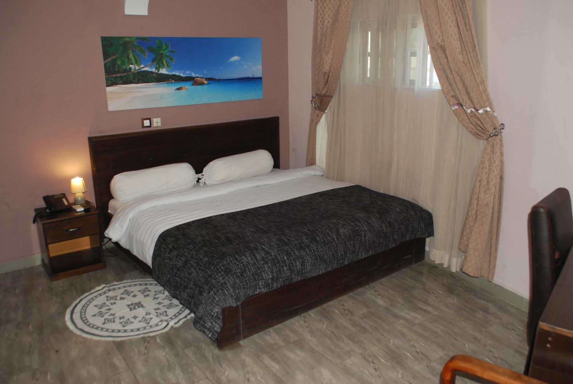 Benin City Center Hotel Cotonou Exterior foto