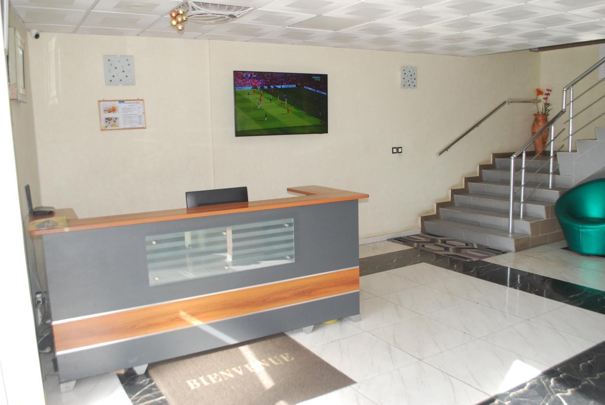 Benin City Center Hotel Cotonou Exterior foto